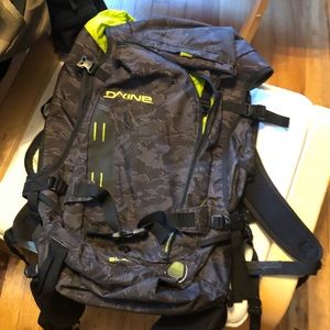 dakine blade backpack